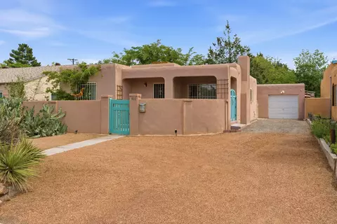 422 Carlisle Blvd SE, Albuquerque, NM 87106