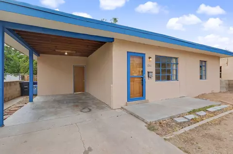 1311 Dartmouth Dr NE, Albuquerque, NM 87106