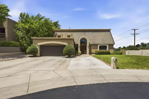 7009 Pala Mesa Ct NE, Albuquerque, NM 87111