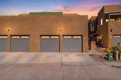 1520 Volponi Dr SE, Albuquerque, NM 87123