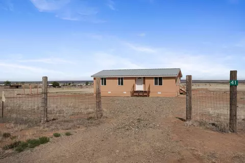 41 Coyote Loop, Moriarty, NM 87035 photo 4