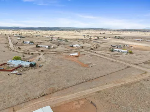 41 Coyote Loop, Moriarty, NM 87035 photo 32