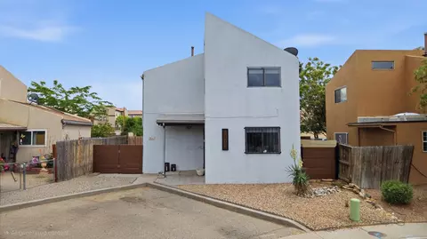 1832 Vail Ct SE, Albuquerque, NM 87106