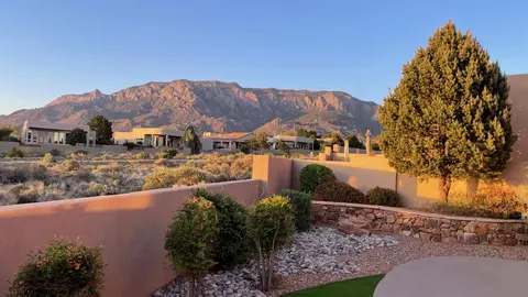 6315 Calla Lily Cir NE, Albuquerque, NM 87111