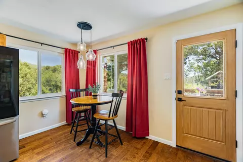 Dining - 5 Sonata Ct, Cedar Crest, NM 87008 photo 2 of 2