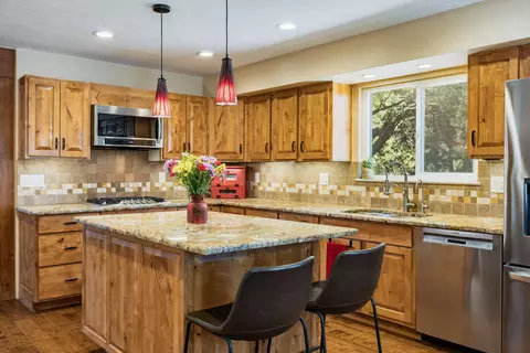 Kitchen - 5 Sonata Ct, Cedar Crest, NM 87008 photo 1 of 3