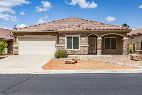 921 Purple Aster Dr, Bernalillo, NM 87004