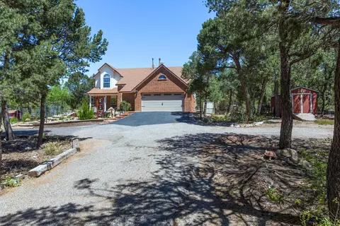 99 Edelweiss, Tijeras, NM 87059