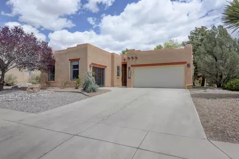 10908 Catamount Dr NW, Albuquerque, NM 87114