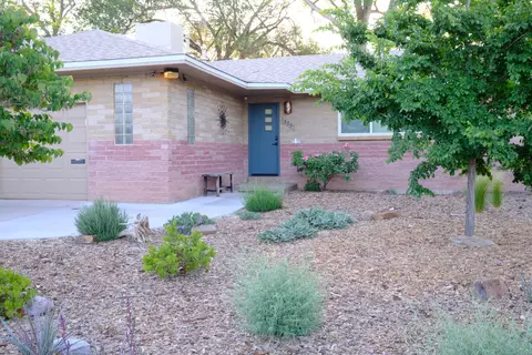 806 Hermosa Dr NE, Albuquerque, NM 87110