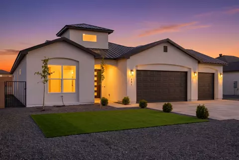 221 4th Ave SW, Albuquerque, NM 87124
