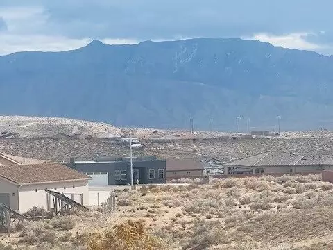 716 Gregg Rd NE, Rio Rancho, NM 87124