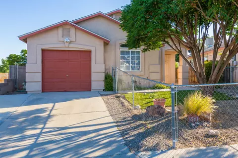 1543 Fox Hill Pl SW, Albuquerque, NM 87121