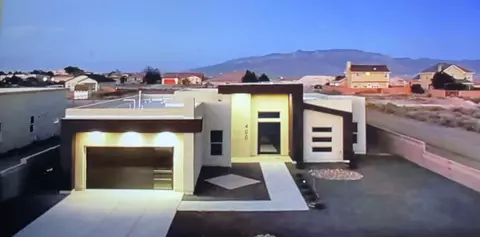 400 5th St NE, Rio Rancho, NM 87124