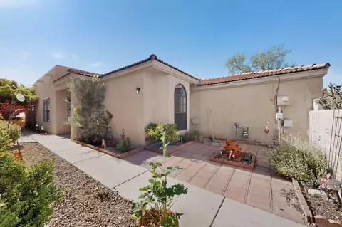 331 Serenity Ct SE, Albuquerque, NM 87123