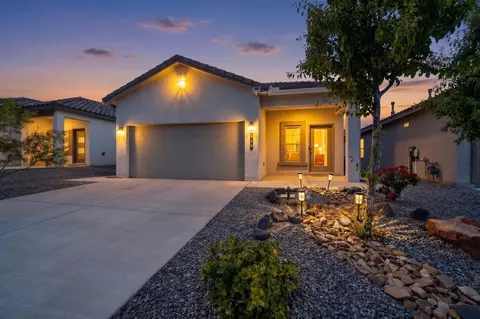 909 Tazanita Loop SE, Rio Rancho, NM 87124