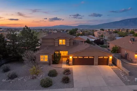 5016 Mira Vista Dr NE, Rio Rancho, NM 87144