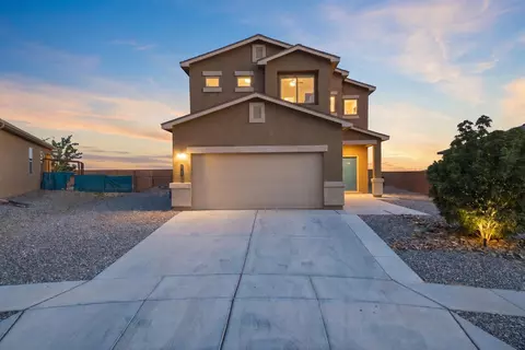 27 Hermanos Loop, Los Lunas, NM 87031