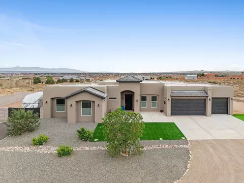 1513 Aztec Moon Ct SE, Rio Rancho, NM 87124