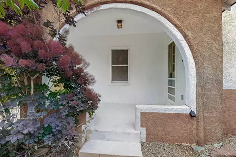717 Gold Ave SE, Albuquerque, NM 87102