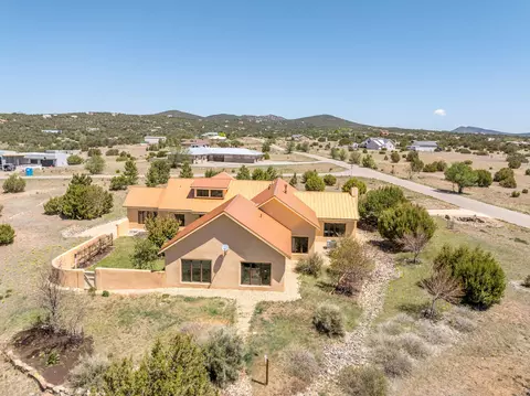 11 Eastside Loop, Sandia Park, NM 87047