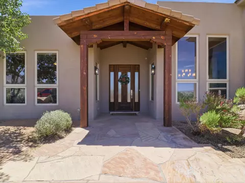 7200 Elena Dr NE, Albuquerque, NM 87113