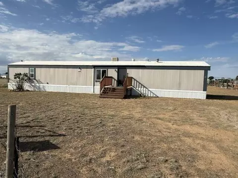 83 Sandia St, Moriarty, NM 87035