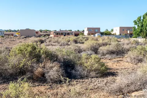 821 Starry Sky Ave NE, Rio Rancho, NM 87144