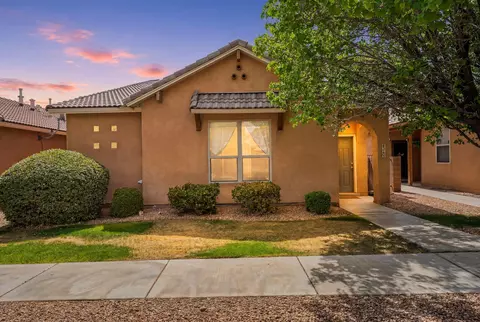 836 Bosque Vista Dr, Bernalillo, NM 87004