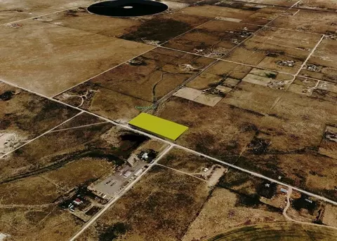 Willow Lake Road, Mcintosh, NM 87032