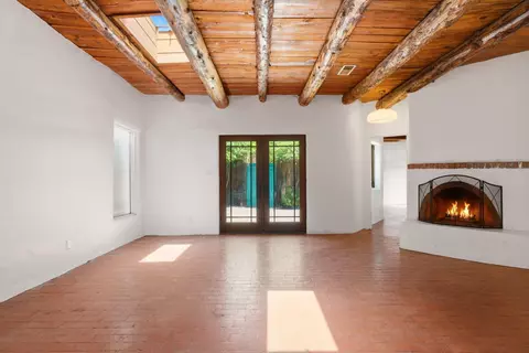 3939 Rio Grande Blvd NW #67, Albuquerque, NM 87107