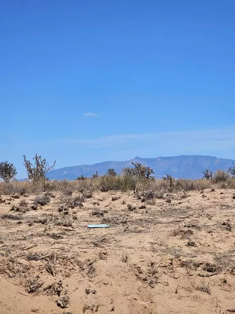410 Rainbow Blvd SE, Rio Rancho, NM 87124