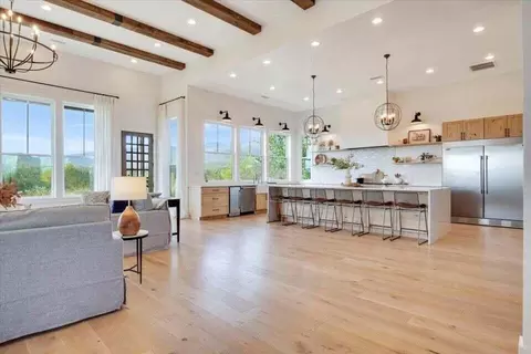 8 Vista La Madera, Sandia Park, NM 87047