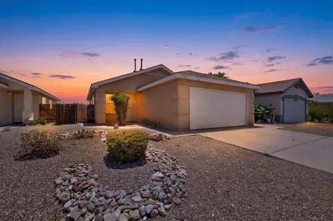 1922 Shadetree Dr SW, Albuquerque, NM 87121