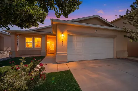 1800 Terra De Sol Dr SE, Rio Rancho, NM 87124