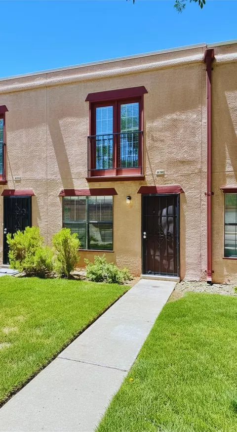 3301 Monroe St NE UNIT B16, Albuquerque, NM 87110