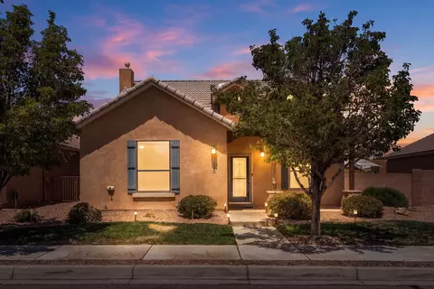 1228 Gray Back Dr, Bernalillo, NM 87004