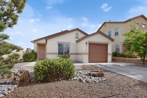 10808 Cenote Rd SW, Albuquerque, NM 87121