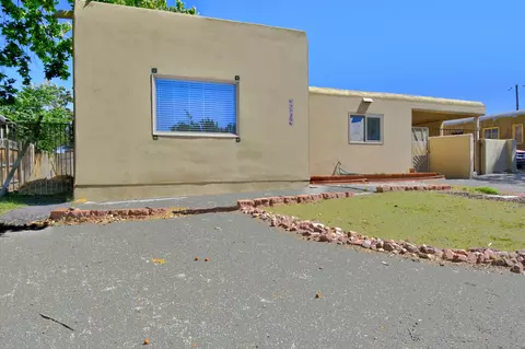 9125 Cherokee Rd NE, Albuquerque, NM 87111