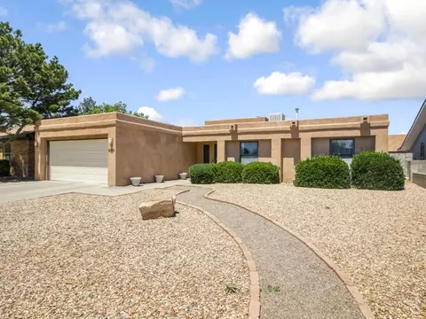 5115 Vicksburg Dr NW, Albuquerque, NM 87120