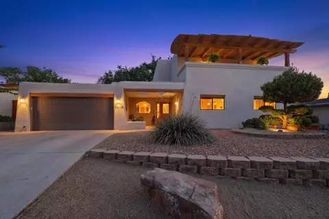 7404 Coulson Dr NE, Albuquerque, NM 87109