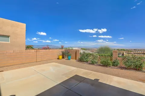 8904 Desert Rain Rd NW, Albuquerque, NM 87120