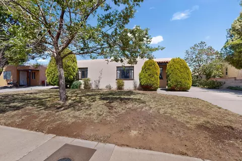 316 General Bradley St NE, Albuquerque, NM 87123