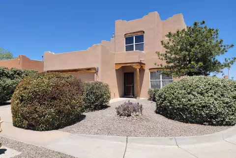 8301 Mandarin Pl NW, Albuquerque, NM 87120