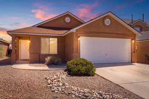 1733 Gallinas Rd NE, Rio Rancho, NM 87144