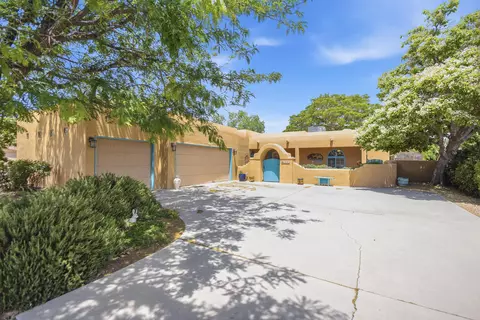600 Don Federico Ct SW, Los Lunas, NM 87031