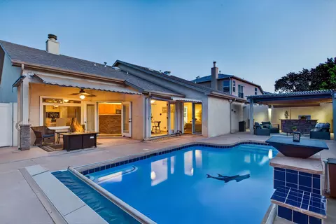 4311 Rancho Grande Pl NW, Albuquerque, NM 87120