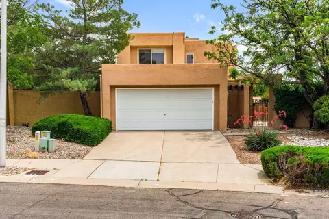 4922 Casa Del Oso NE, Albuquerque, NM 87111