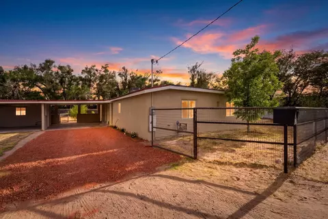 14 Square Deal Rd, Belen, NM 87002