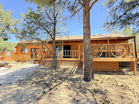 994 Wild Horse Ranch Rd, Pie Town, NM 87827